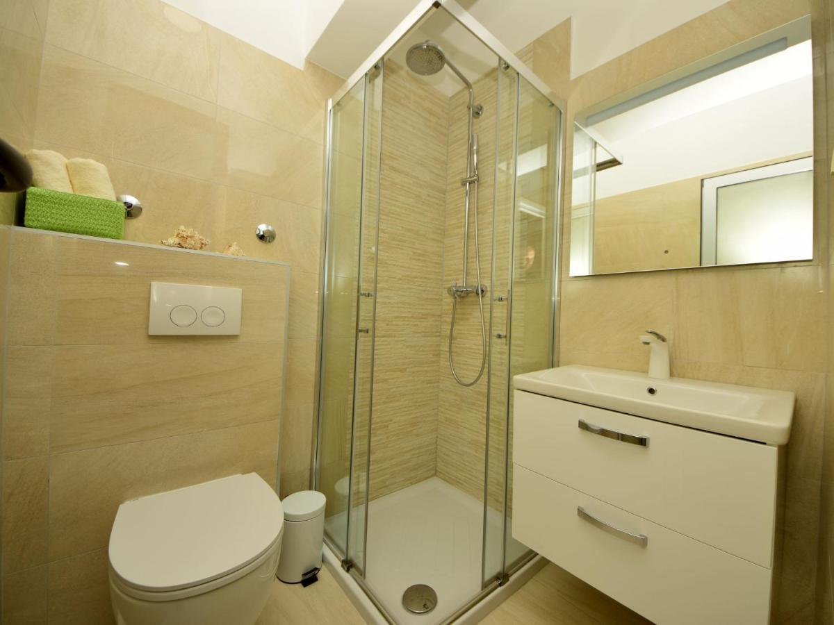 Apartment Mornar-2 By Interhome Trogir Extérieur photo