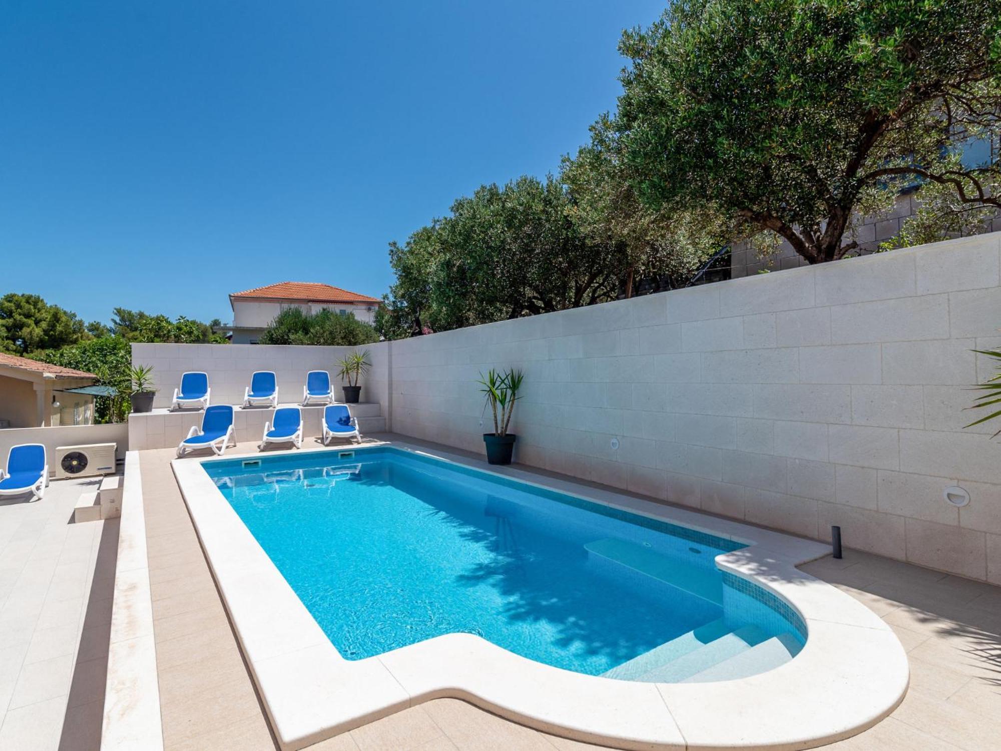 Apartment Mornar-2 By Interhome Trogir Extérieur photo
